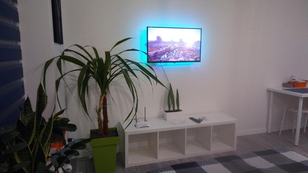 Georgeous Bright Studio In A Bright Residential Complex Comfort Town Кт-08 Киев Екстериор снимка